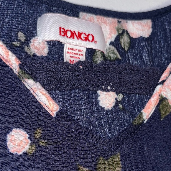 BONGO Women’s Navy and Pink Floral Blouse - Picture 7 of 9